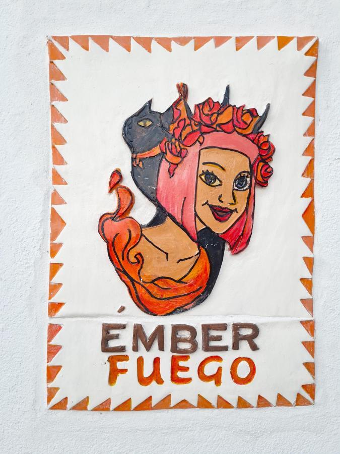 Suite Ember-Fuego Soportujar Exterior foto